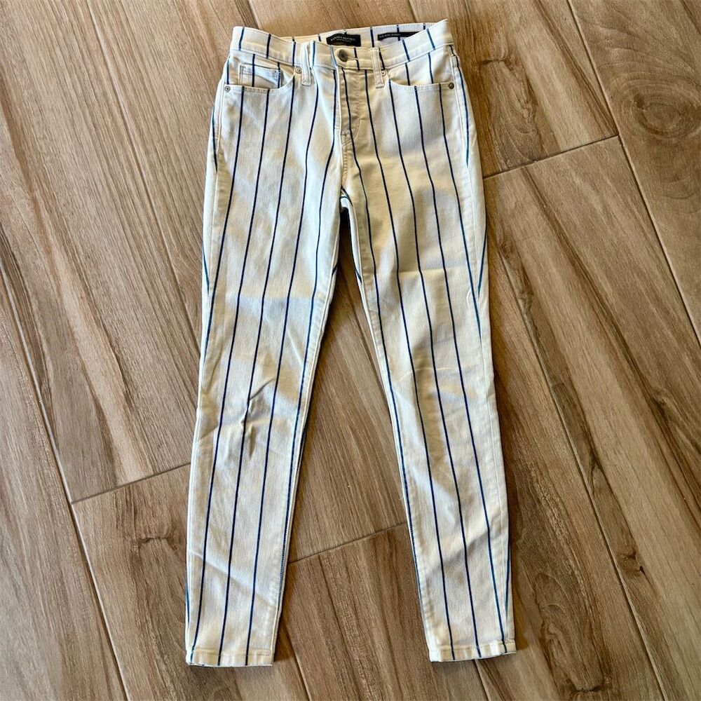 Banana Republic Women's Striped Skinny Jeans Size 26 Multicolor Denim